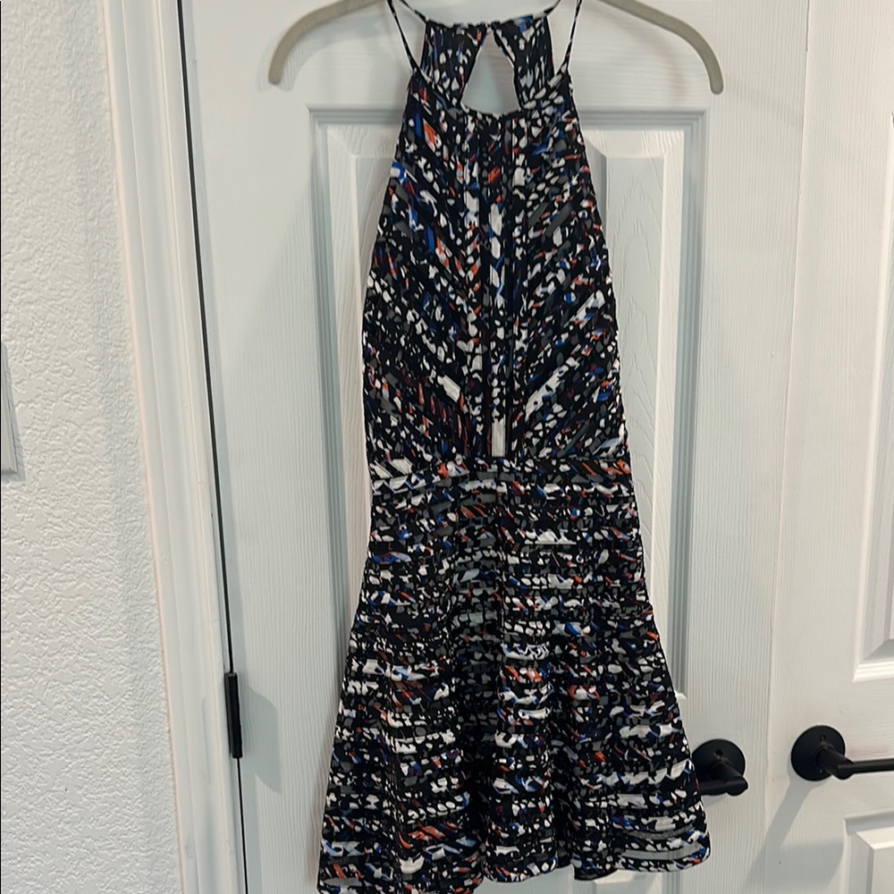 Chic Halter Dress with Abstract Print